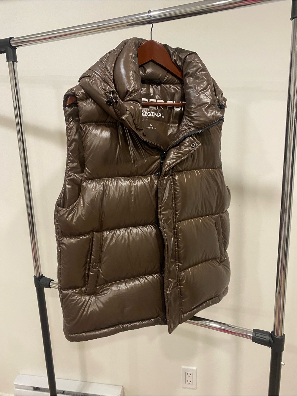 SuperPuff Vest - Brown Hooded Vest
